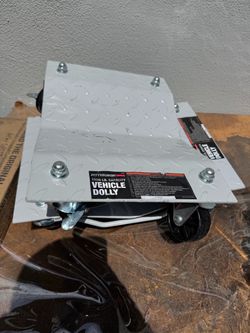 Pittsburgh 1500 lb Capacity Vehicle Dolly