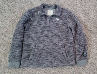 Authentic Abercrombie Kids Cozy Sweater Size 11/12