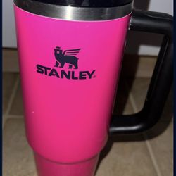 Stanley Pink Cup 30oz