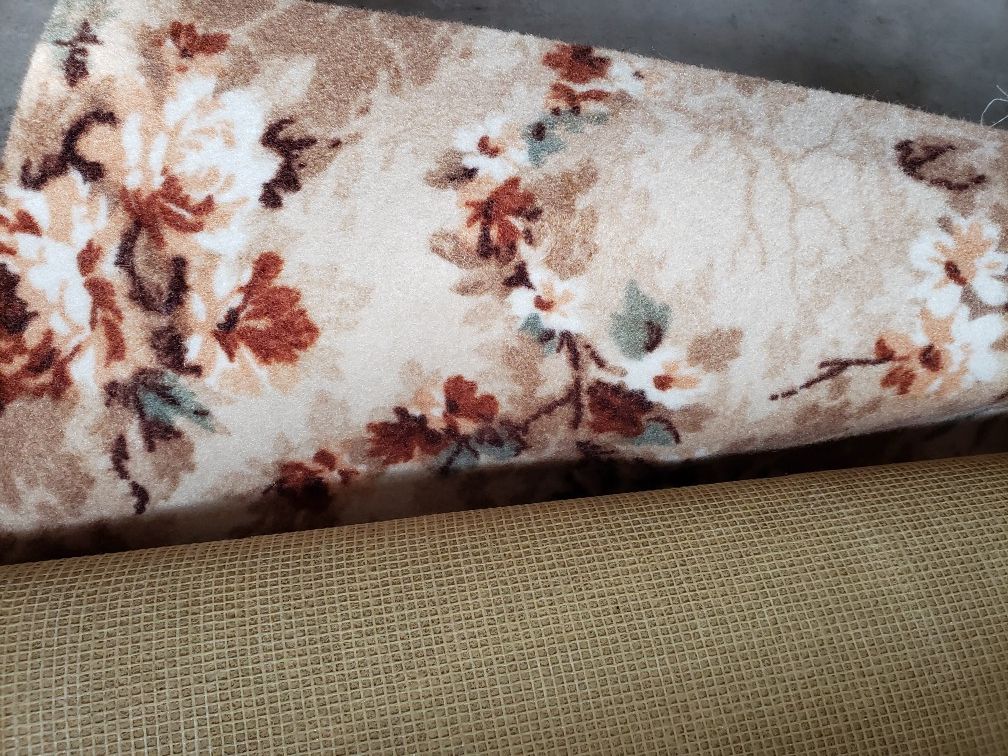 Vintage Floral Carpet (10x15&12x17)