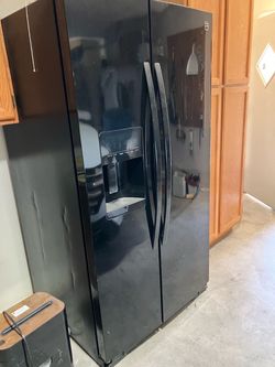 Kenmore Black Side-by-Side Refrigerator