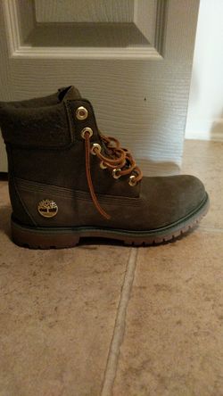 TIMBERLAND Boot - NEVER WORN
