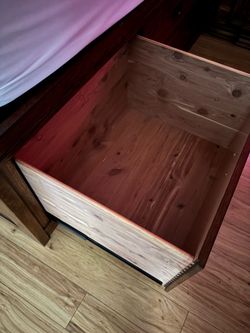 King size bedroom set