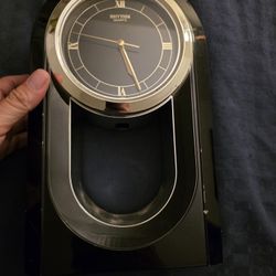 Vintage Rhythm Quartz Japan Black Mantel Clock 