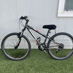 TREK Mountain bike