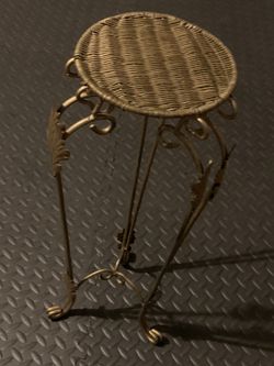 25”x 8 Diameter Plant Holder