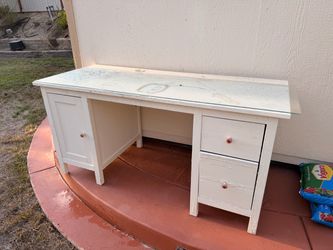 IKEA table white free