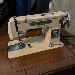 Signature Sewing Machine 