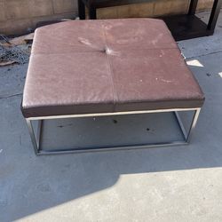 Free Ottoman