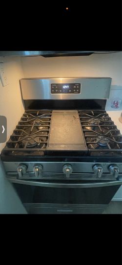 Gas stove