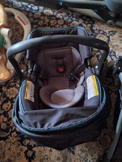 Infant car seat/stroller set