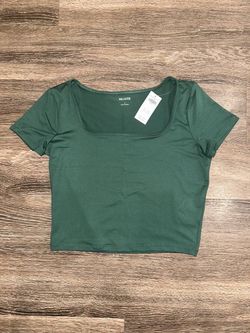 Hollister Green Cropped Square Neck Short Sleeve T-Shirt Size L