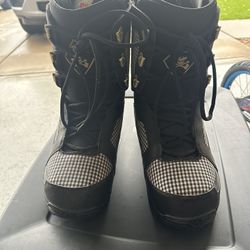 Snowboard Boots - ThirtyTwo - Size 12