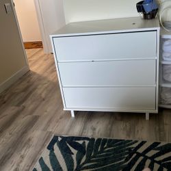 Dresser Set