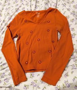 Orange Ribbed V-Neck Long Sleeve Top with Daisy Embroidery