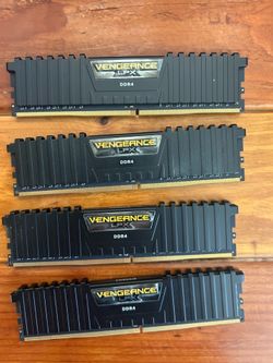 CORSAIR Vengeance LPX 64GB (4 x 16GB) DDR4 3200 (PC4 25600) Desktop Memory Model CMK64GX4M4C3200C16