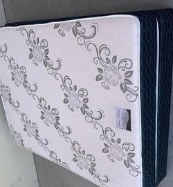 Deluxe brand Queen size set