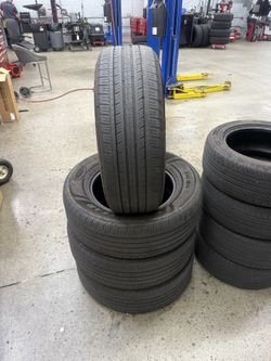 255/65R18