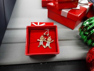 Yellow Gold 14k (.585) 2.4 grams