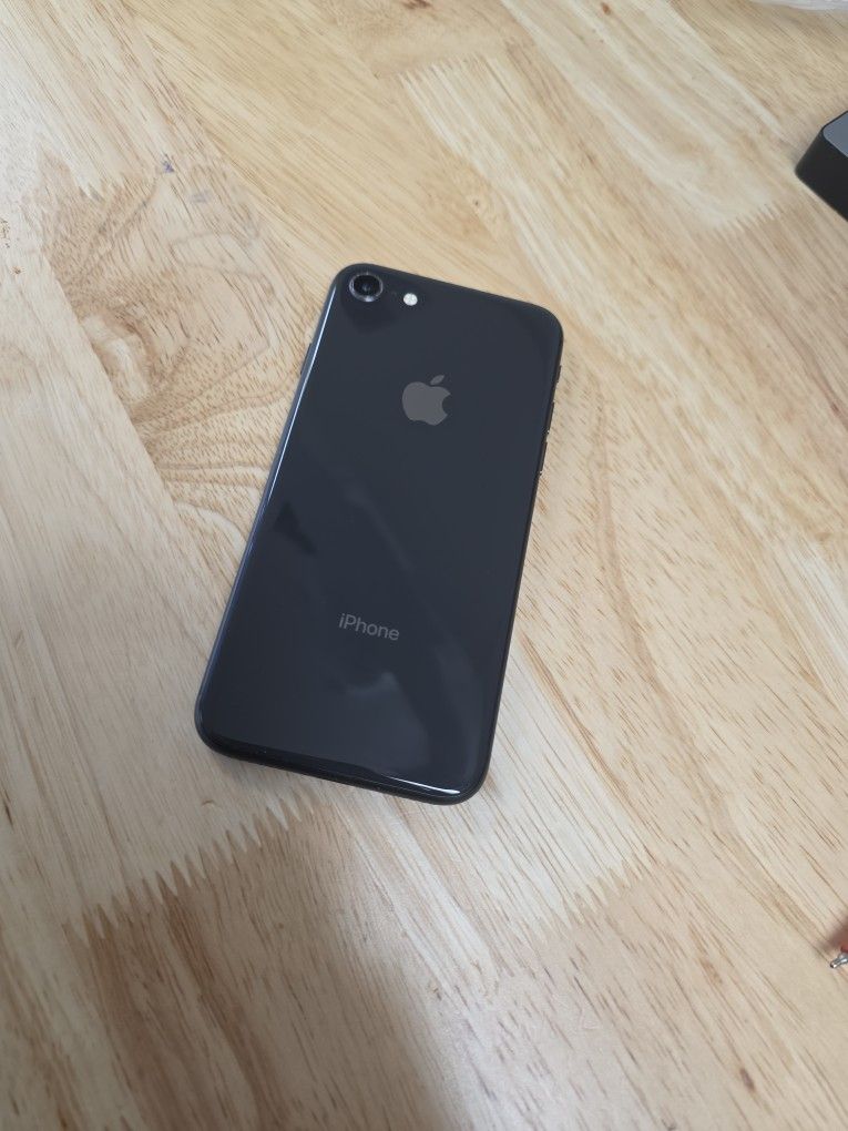 IPHONE 8***64GB*****UNLOCK ANY SIM