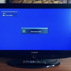 Samsung LN-T325HA 31.8" 720P LCD TV With Remote, Power Cord & Stand, Black