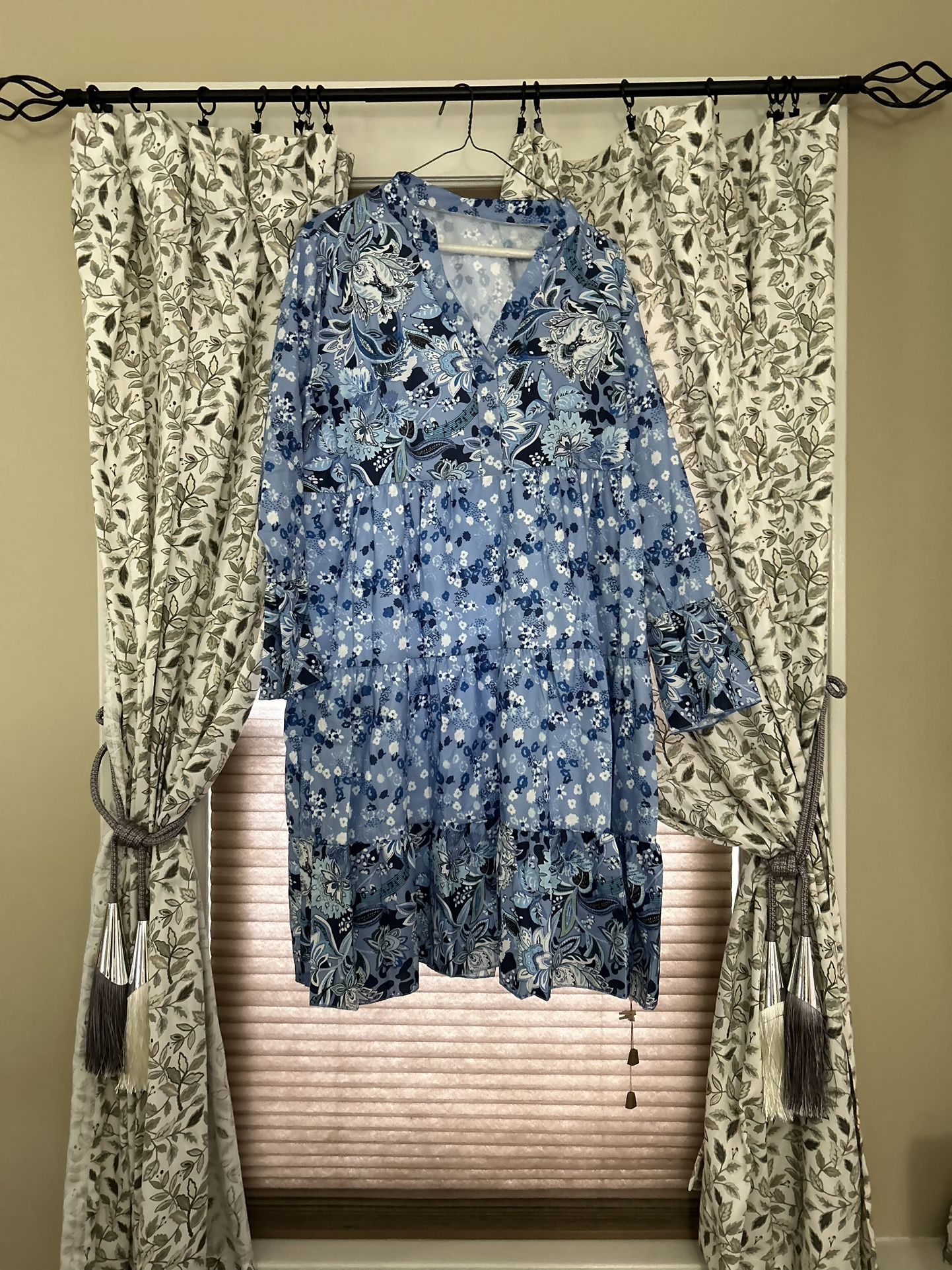 new beautiful dresss