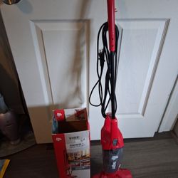 Dirt Devil Vacuum 