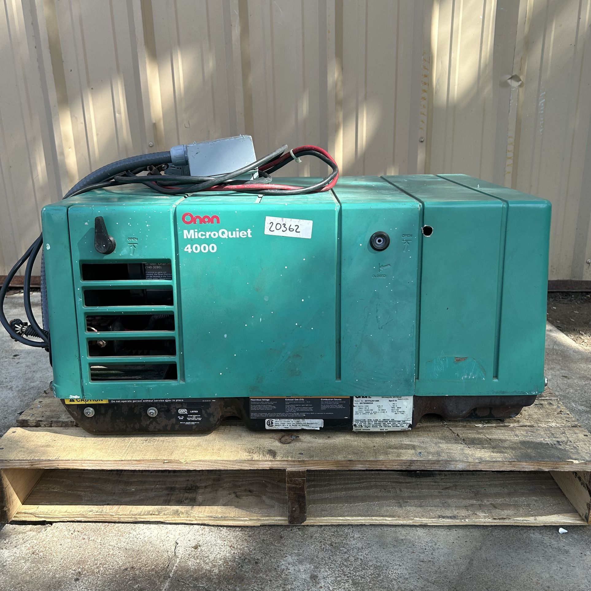 Onan Microquiet 4000 4KYFA26100K RV Generator Cummins Gasoline Engine