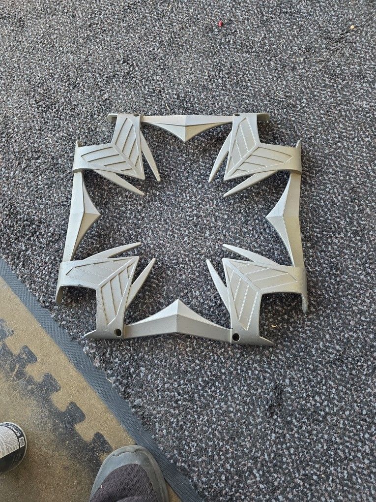 Square Kicker L5, L7 Grill 12"