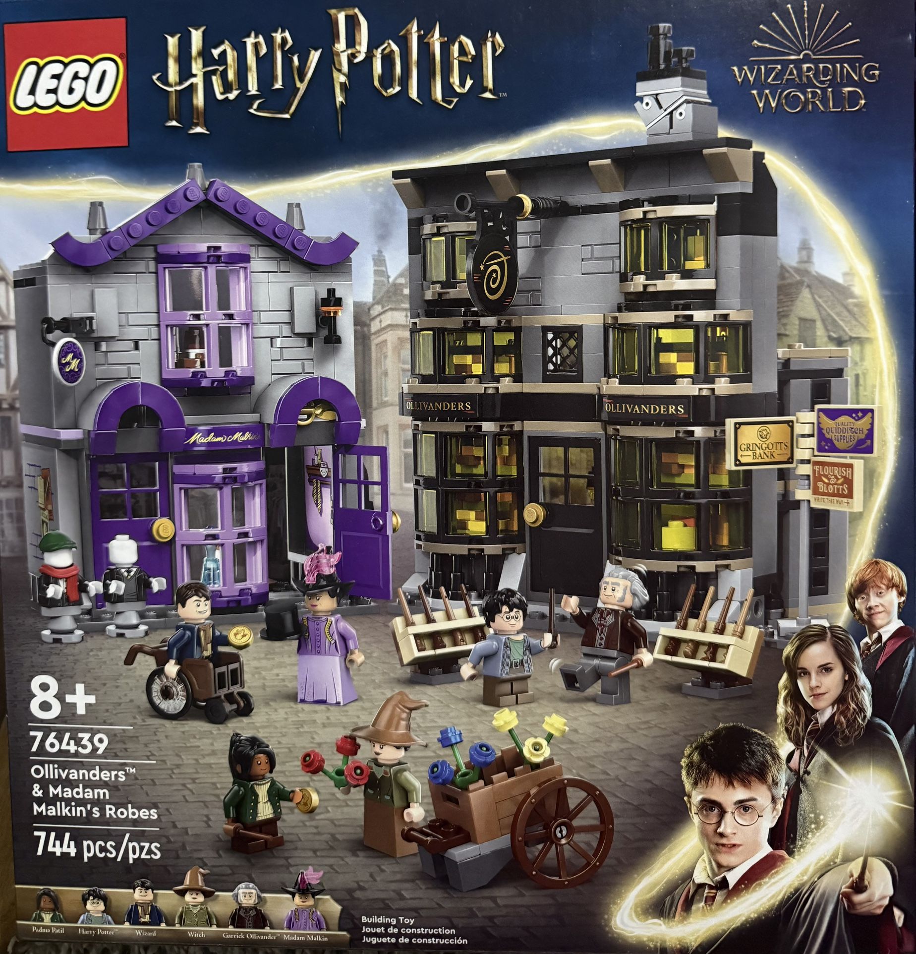 LEGO HARRY POTTER LEGO Harry Potter Ollivanders & Madam Malkin's Robes Building Set,