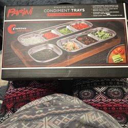Parini Stainless Steel Condiment Trays with Acacia Wood Caddy