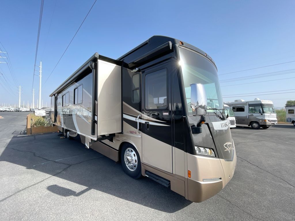 2013 Itasca Meridian 42E