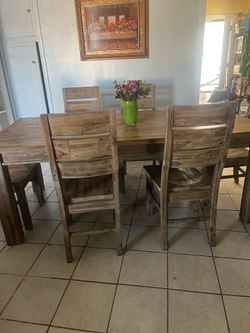 Living Spaces Dinner Table