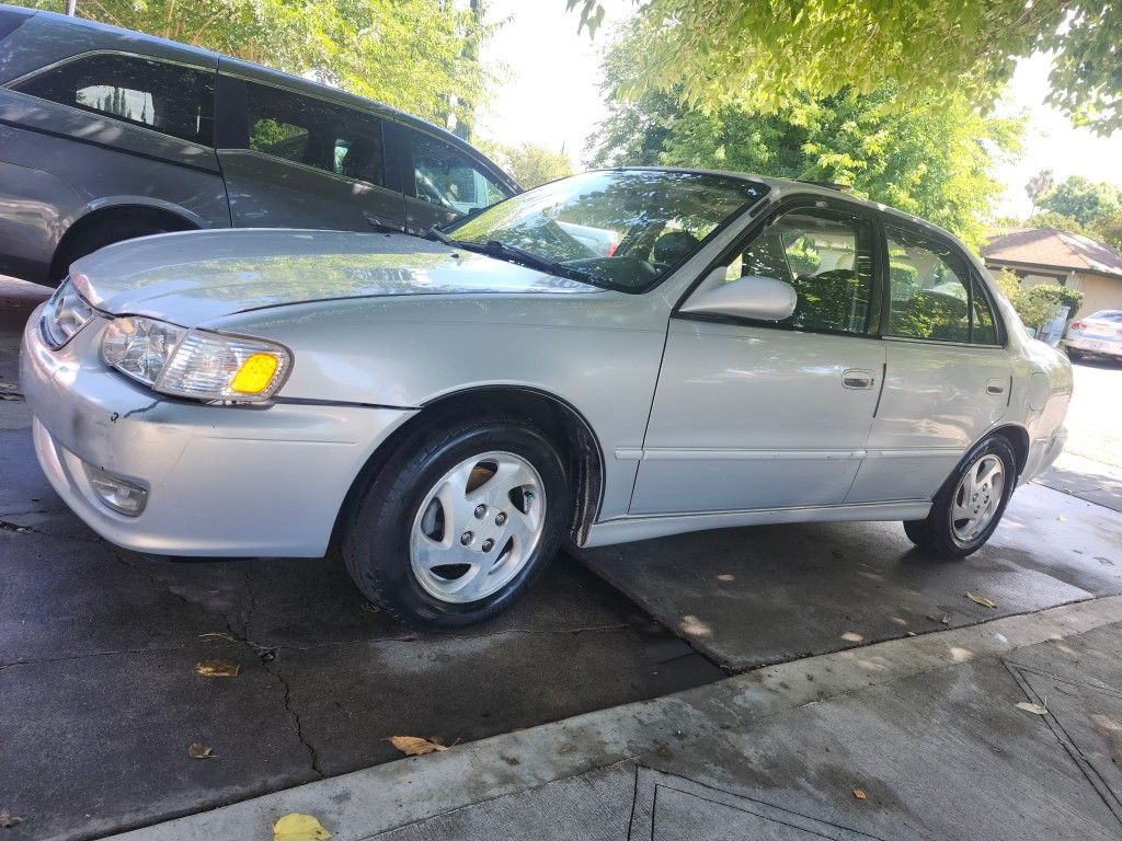 2002 Toyota Corolla