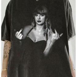 Taylor swift middle finger tshirt