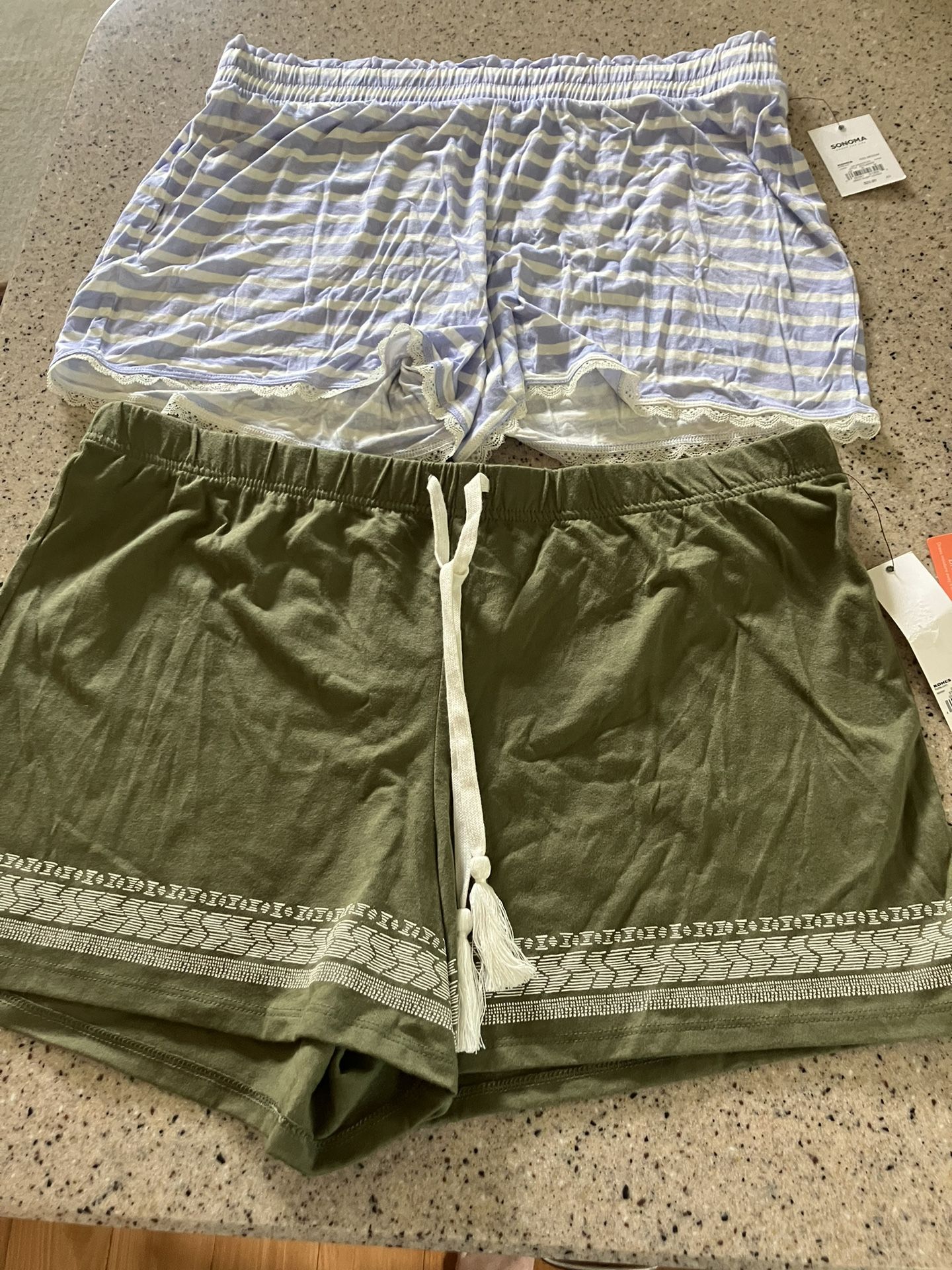 Two Women’s Sleep Shorts Size Medium And Large NWT