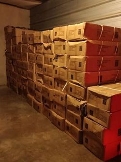 Venta De Sillas Nuevas Comerciales $130 La Caja Con 10 Sillas