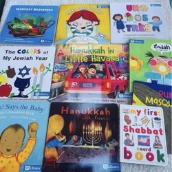 New Children’s  Jewish Book Lot Of 40 Books 