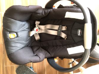 Chico Car seat with base