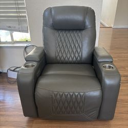 Recliner 