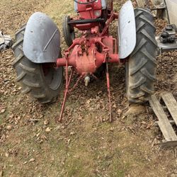 Tractor 