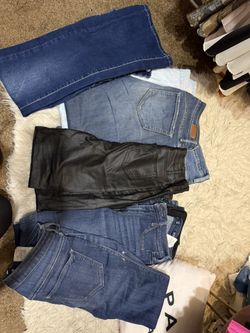 Jeans 👖 Size 3,5,6