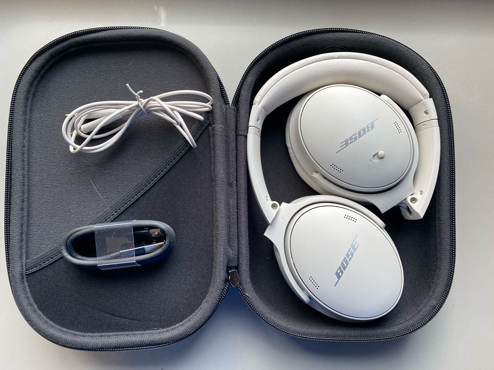 Bose Quietcomfort 45 Wireless Noise Canceling Headphones 