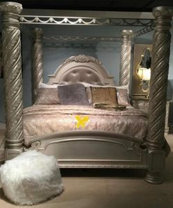Cassimore Pearl Silver Canopy Bedroom Set Available in Queen King