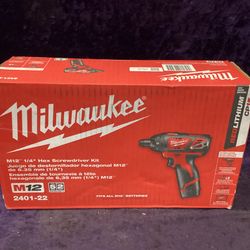 🧰🛠Milwaukee M12 1/4” Hex Screwdriver Kit w/(2)1.5Ah Batteries/Charger/Tool Bag-NEW!-$75!🧰🛠