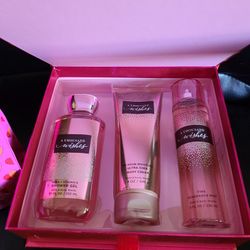 Thousand Wishes Box Set/ Plus 7 More Pieces 