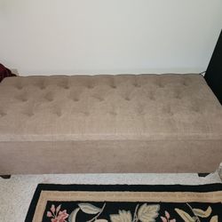 Storage Ottoman, Perfect Condition