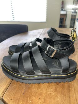 Dr. Martens Women’s Blaire Hydro Leather Strap Sandals Size 9