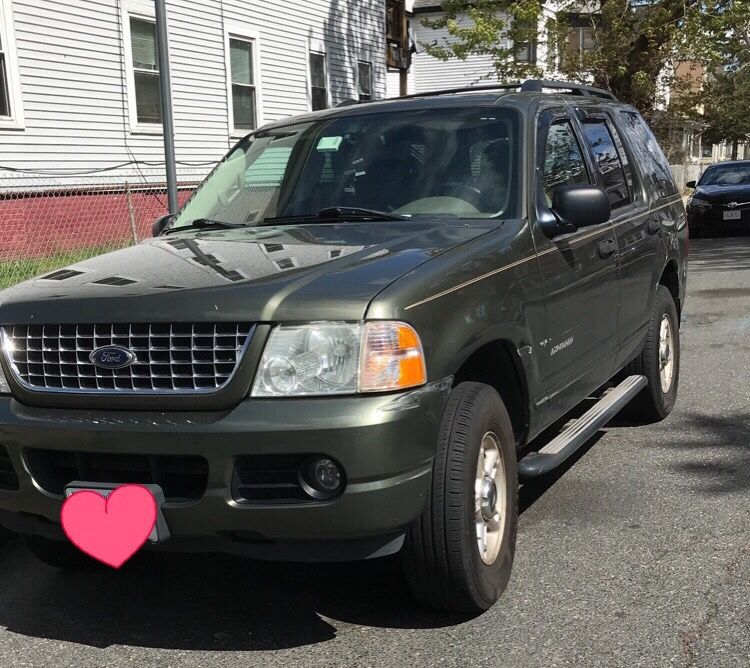 2005 Ford Explorer