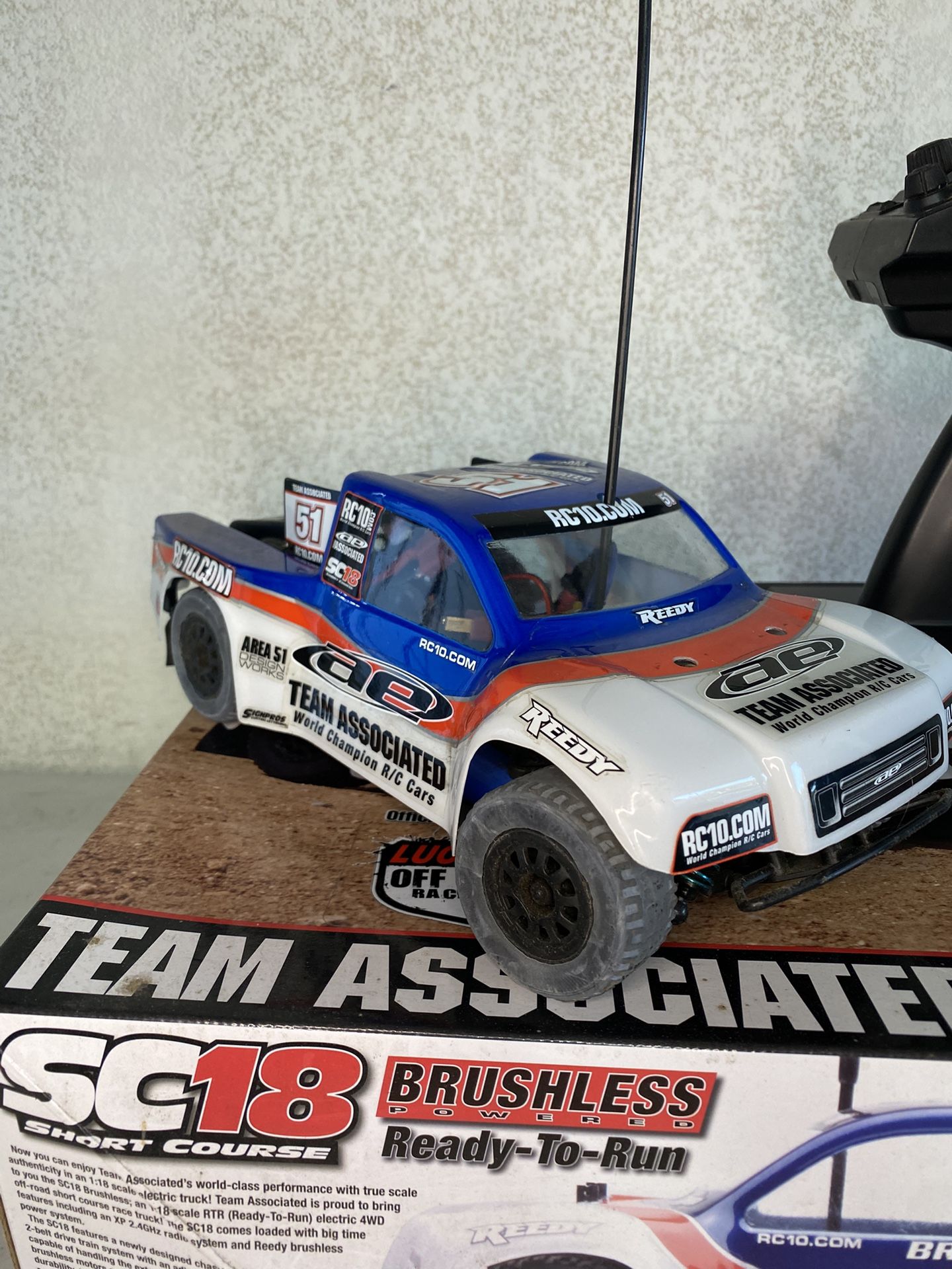 Team Associated  SC18 RC Truck $150